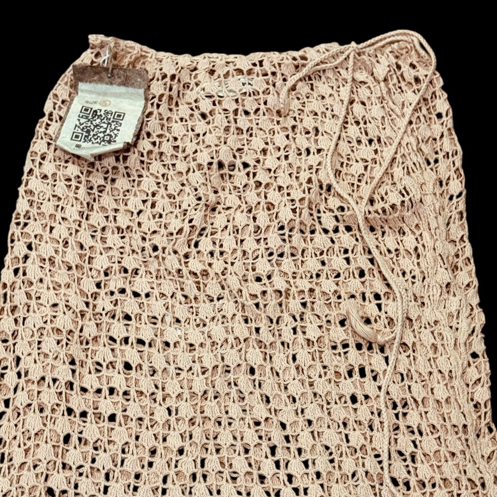 ALIX PINHO***Handmade Crochet Nude Coverup Skirt-***Sm. $445 - Picture 3 of 4